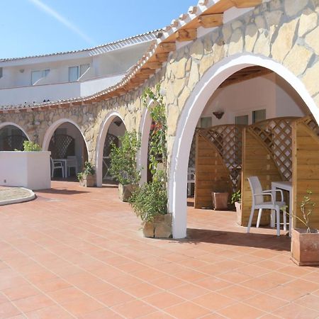 Hotel Altura Villasimius Zewnętrze zdjęcie