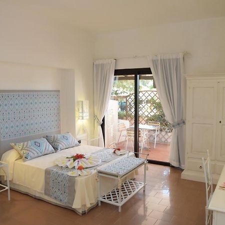 Hotel Altura Villasimius Zewnętrze zdjęcie