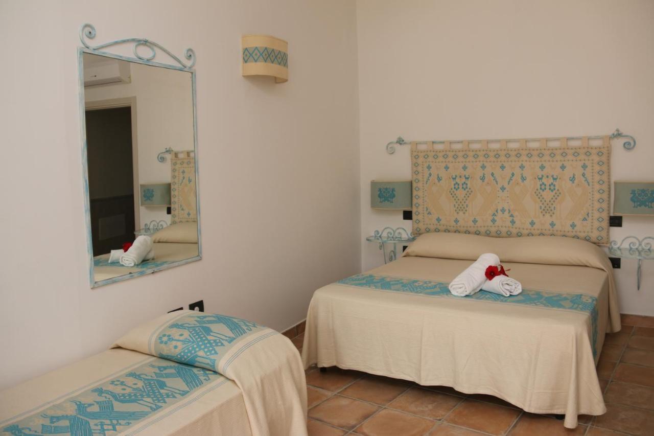 Hotel Altura Villasimius Zewnętrze zdjęcie