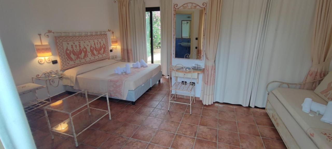 Hotel Altura Villasimius Zewnętrze zdjęcie