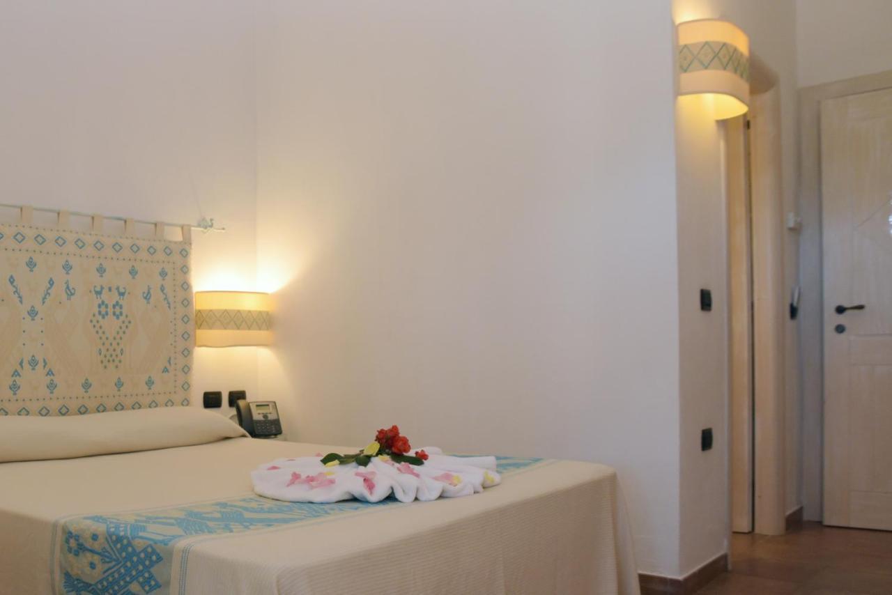 Hotel Altura Villasimius Zewnętrze zdjęcie